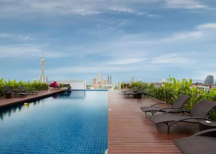 هتل آیارا گرند پاتایا